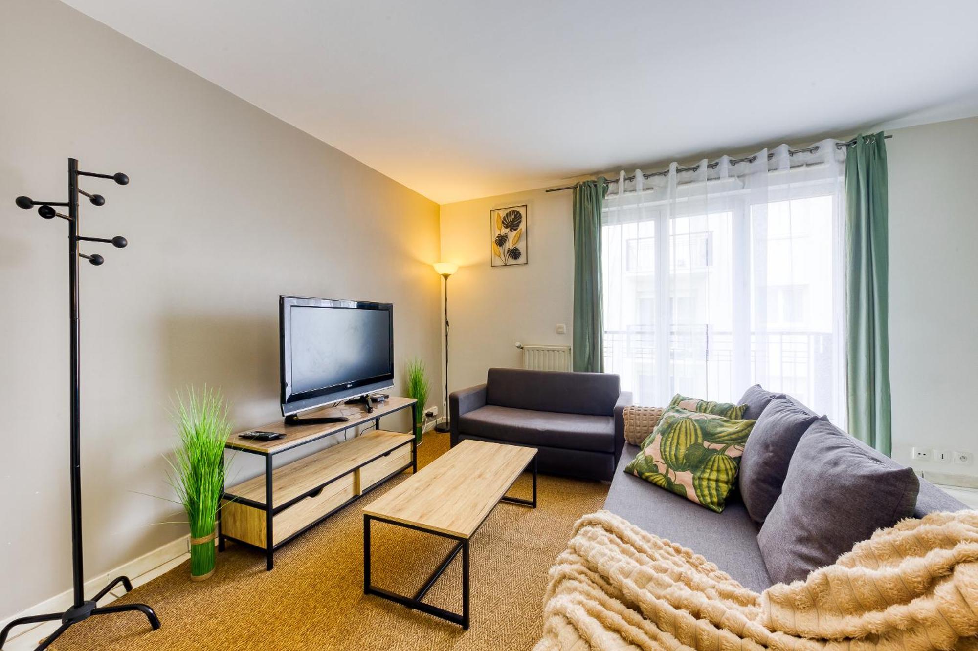 Apartment Cosy / / Jungle Serris